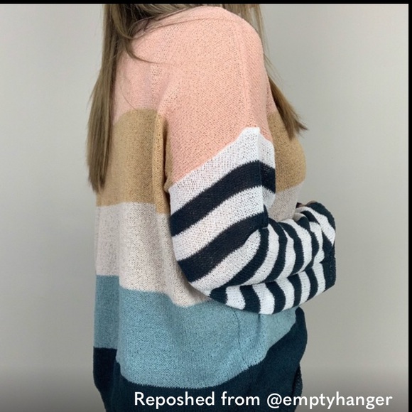 Casual Obsession Striped Sweater Medium - Picture 12 of 13